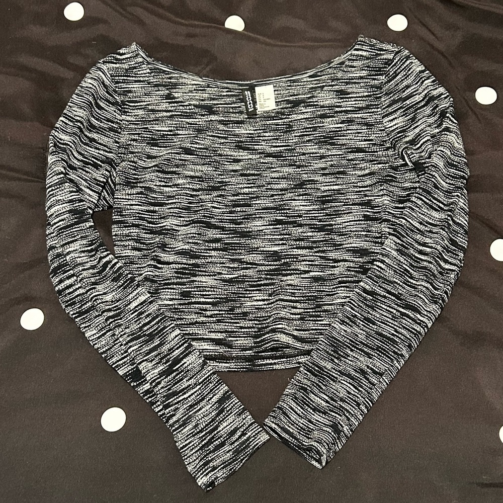 H&M Heathered Long Sleeve Crop Top